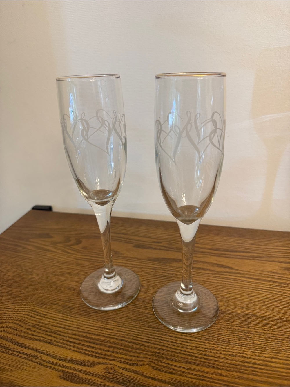 Vintage Crystal Champagne Flutes Etched Interlocking Hearts Set of 2